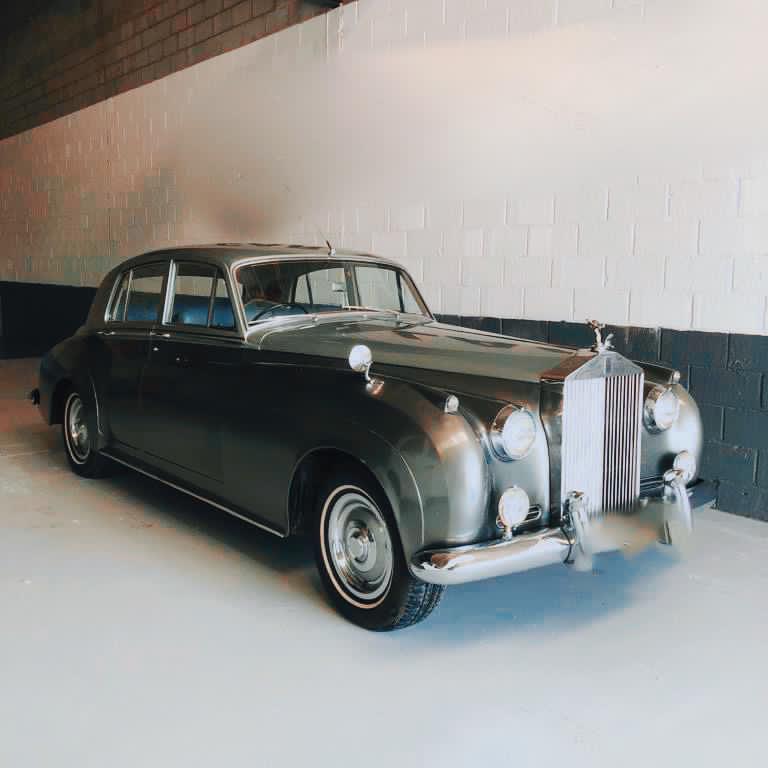 Monday’s aren’t always so bad! This classic 1961 Rolls Royce Silver Cloud II was bought in by a client today. What a beauty!

AssetLend has the privilege of looking after this vehicle whilst the client uses a secure loan to help expand their business.

#rollsroyce #classiccars