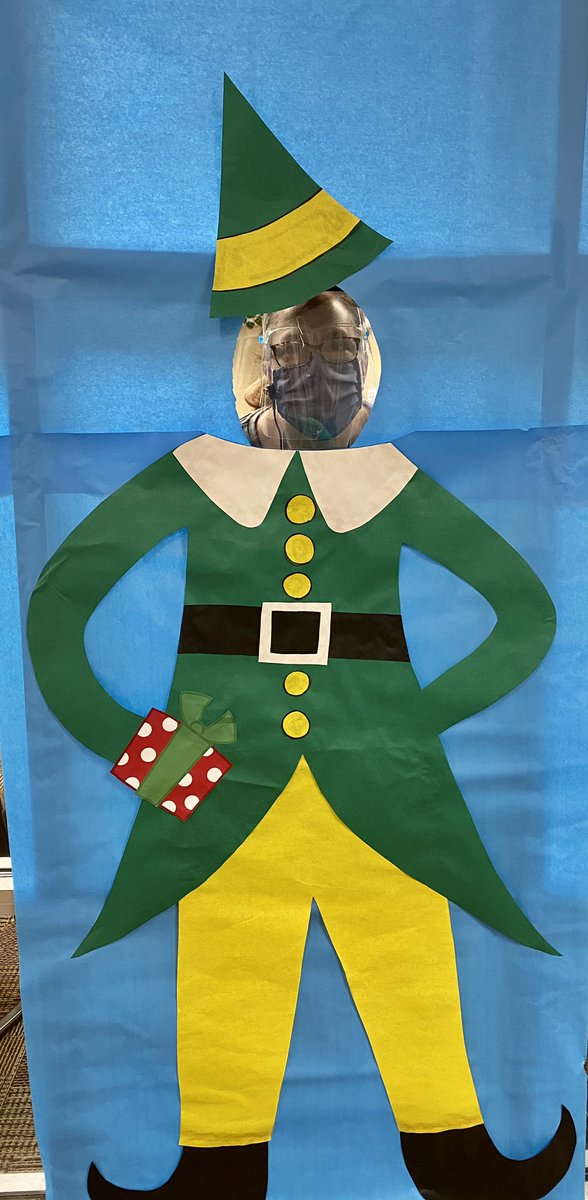michellekeast77's tweet photo. @MilamMagnet Merry Selfie Christmas https://t.co/exzN2JFkmI