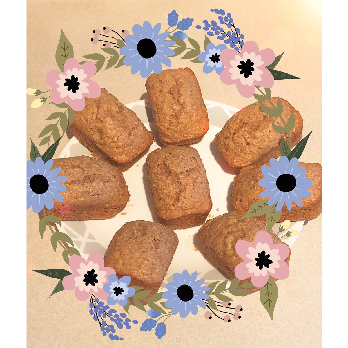 Good #mondaymorning ! Will there be #mochi today? Of course! But when your little guy says the bananas are too ripe for his liking, it’s time to make mini banana bread loaves. #wastenot #bakinglove