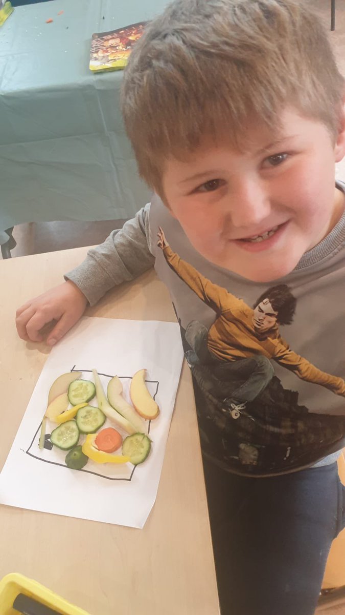 specialheroes's tweet photo. SO-VSO Mikado school uit Gennep op gezonder toer met #HealthyHeroes 

Het programma stimuleert kinderen om gezonder te eten en een gezonde leefstijl als lekker en leuk ervaren! Plezier en samen doen staan centraal! 

Allemaal gezonde Heroes🙌🏼🍐🍎 👉🏼https://t.co/FnmvRoBz76 https://t.co/ZLE3FuGx2c
