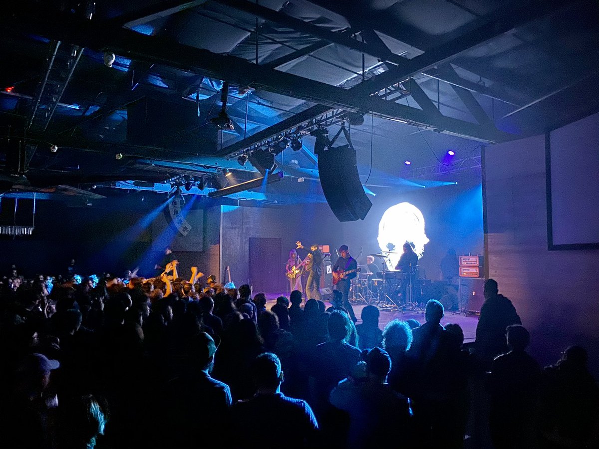 psykosteve's tweet photo. The moment our souls left our bodies watching @daughters_band last year at @ThePressroomAZ 💀 #onthisday https://t.co/IErwkdMNO7