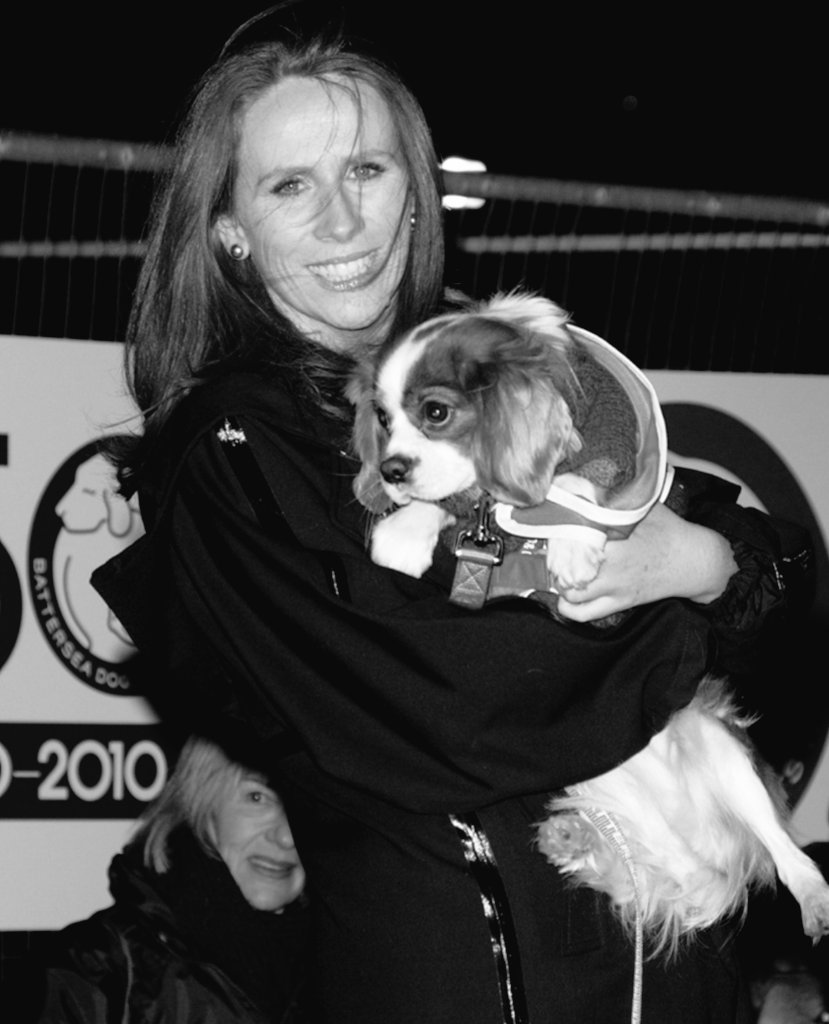 Catherine Tate being madly in love with dogs... a thread
