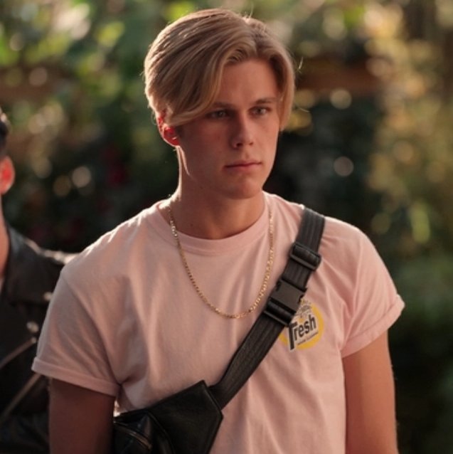 how to make your twitter gay : a thread <3