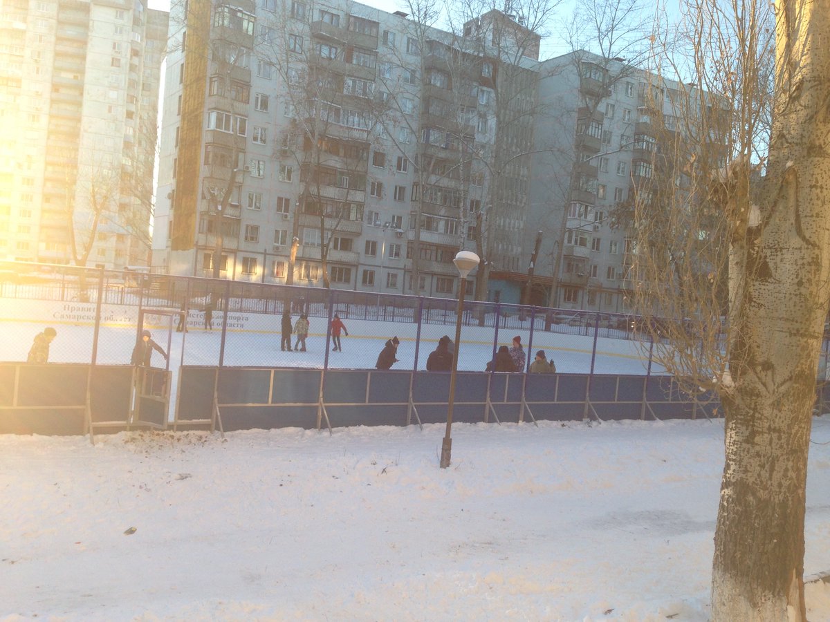 Kir_UM21's tweet photo. Приглашаем к нам на каток - школа 32. Свежий воздух, заряд бодрости  и отличное настроение гарантированы! @adm_kir63 @ov_safonova @Adm_Kir_Soc @Rudakov_i_a https://t.co/6bT16wDwTP