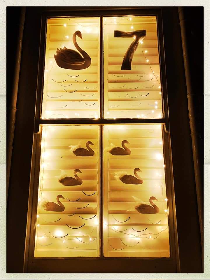 missie17's tweet photo. @hmprimary Two windows at two different houses today - one photo taken before it was light and one after:
Seven swans a-swimming
#12DaysOfMaynard #Awesomestow https://t.co/4x8IqVj4xZ
