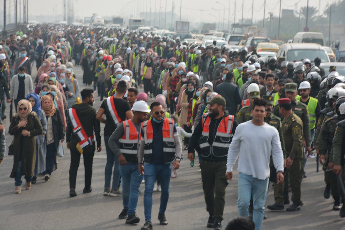 mustafa_emad96's tweet photo. لاتراهنو على صبرنا فنحن جيل عنيد بحقه فلا تسلبو حقوقنا الشرعية فنحن منهكين من الحكومات السابقة املن�� بالحكومة الحالية 🇮🇶✌️

#يالكاظمي_الموازنه_للمعتصمين https://t.co/eA4TQRUP0S
