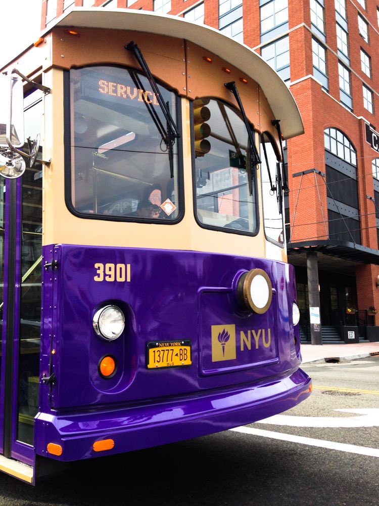 Trolley Parton: Thread