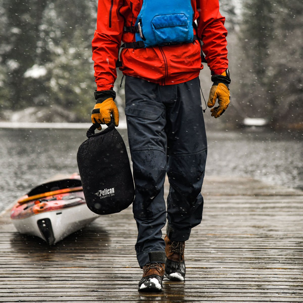 Here is our ExoDry LIGHT, a new lighter version of our original Exodry. It's very compact. The Exodry LT can be folded and stored in any bag, pocket or other convenient place when not in use. Its waterproof and lightweight fabric will allow you to carry it easily. Stay tuned!