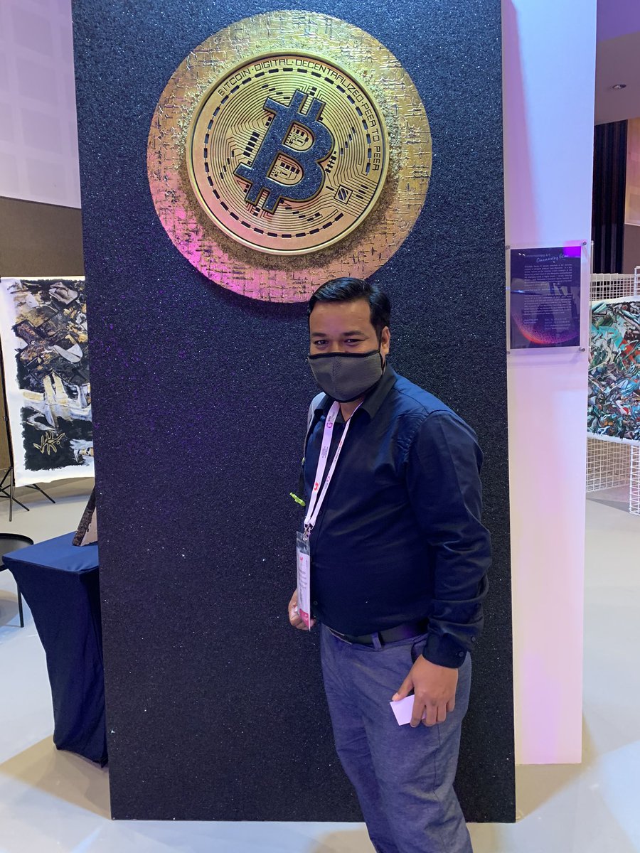 ClickcashToken's tweet photo. Gitex technology week start in Dubai
Future blockchain summit is also going on here
Itโs a feel proud when you go in such a big stage and event with your own project and identity with your country name
#gitex #fintech #blockchain #crypto #bitcoin #ethereum #dubai #eventica https://t.co/GO2OlHM4St