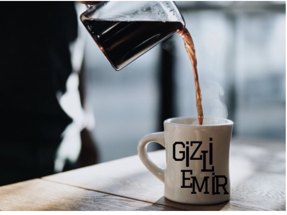 Online Mağazamız Açıldı !
Oyunlarımızın adları artık kupa bardaklarda,bez çantalarda
Sipariş vermek için aşağıdaki linkten sepetinize ekleyebilirsiniz
kadikoyemektiyatrosu.com/dukkan