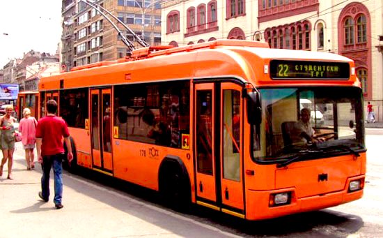 Trolley Parton: Thread