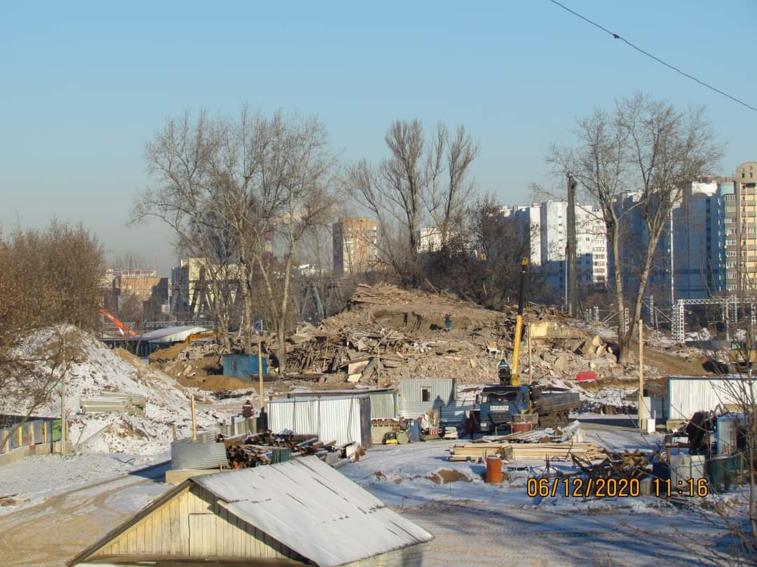 На улице Полбина, 1 снесен бывший жилой дом Литейно-механического завода
Подробнее:
facebook.com/12966906371612…