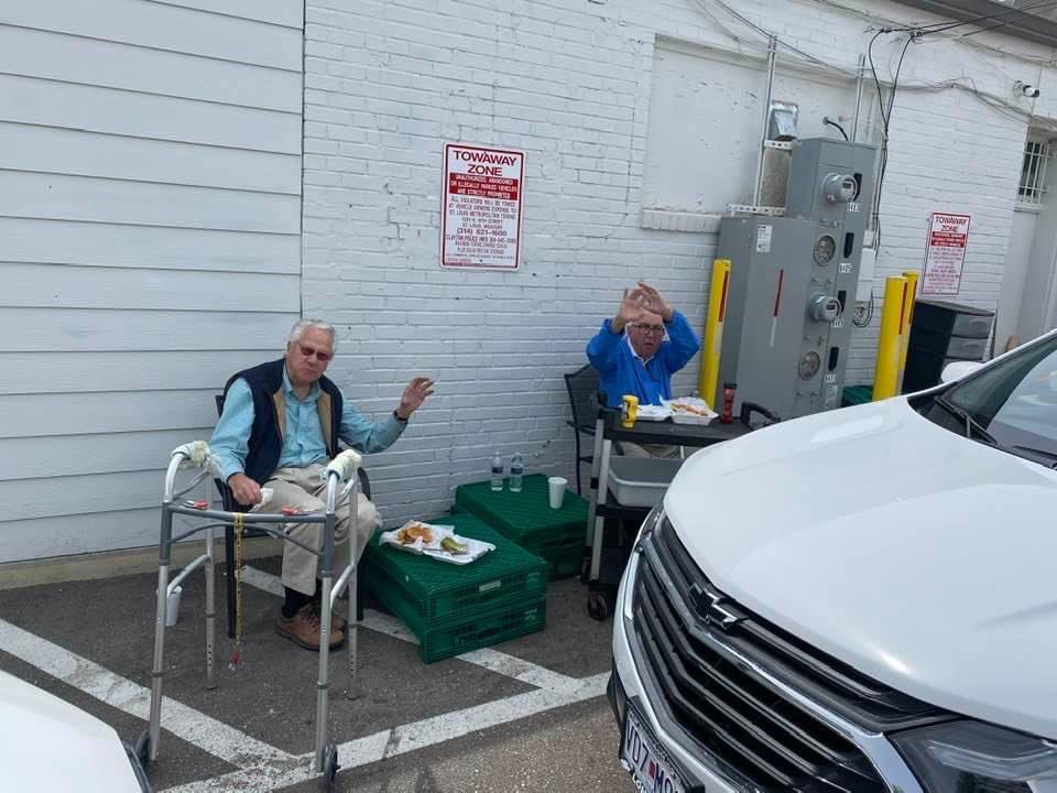 JMcGraughs's tweet photo. JMCGRAUGHS is OPEN, every Monday thru Saturday at 11am. Allow JMcGraughs to fill your carry out needs. Curb side pick up, box lunches and Catering for your group or office. Patio dining also available. Call JMCGRAUGHS, 314-863-8555, for all your Holiday and Catering needs. https://t.co/1pfLw95gSh