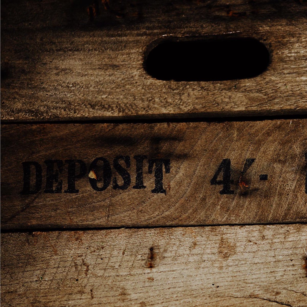 Our Christmas scents are proving popular as gifts! Free gift wrapping is available for all products. Come and browse our new look shop or go online 🌟🎄🌟 rebeccatracey.co.uk