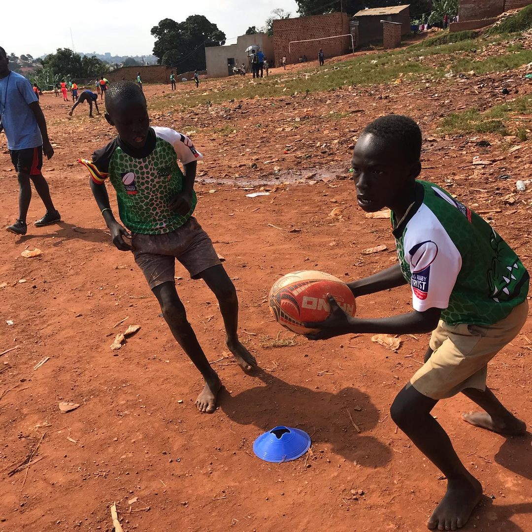AQRugbyAcademy's tweet photo. #AQRA U11 TEAM.
Balls, Cones & bibs donated by @KenyanTitch & #SpringBoksTagRugby team.
#AcholiQuartersRugbyAcademy https://t.co/kfkLoe4c3G