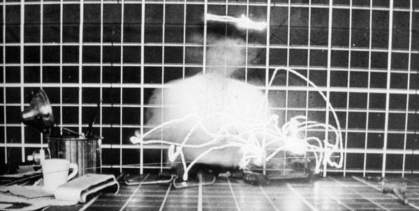 6. Even earlier (1920s) Lillian Moller Gilbreth pioneered the crossover of psychology and industry, same goals different domain: inventing ways to study behavior and design better.She & husband improved/humanized Taylor's draconian methods - more practical/effective. Sadly...