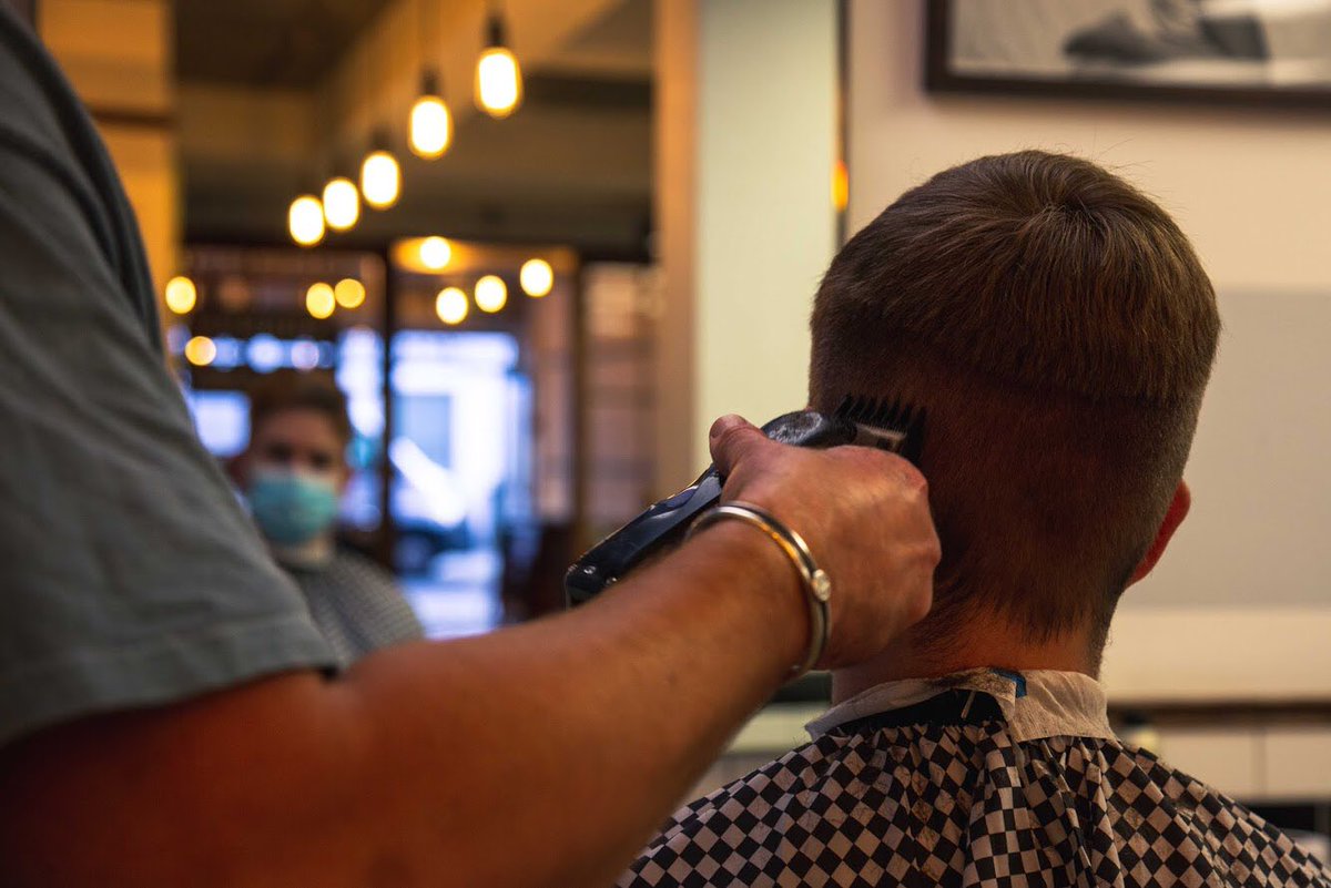 Extended opening hours all the way till Christmas. Come and see us soon #sharpsbarbers #sharpsteam #barber #barbershop #menshair #haircut #barberlife #globalbarber #barberlove #mensgrooming #grooming #beard #moustache #shave #barberhub #barbergame #barberworld #maintenancematters