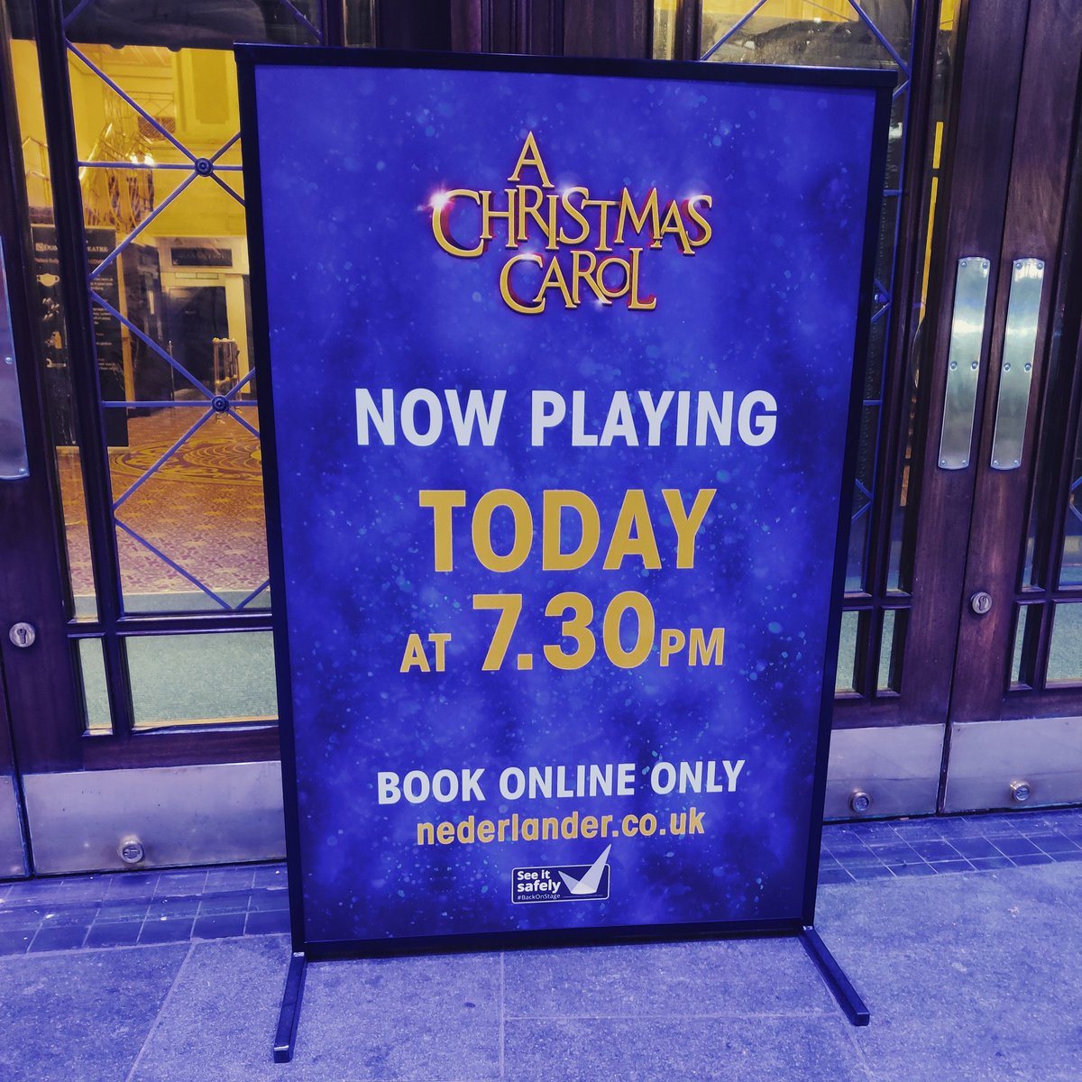 lmto_official's tweet photo. 7 December 2020 - LMTO is BACK in the West End! We're beyond thrilled to be @DominionTheatre and so grateful to everyone who has helped make this Christmas dream a reality.🎄 What a gift to be able to share music with audiences again. ❤️ https://t.co/lOKLkC809A