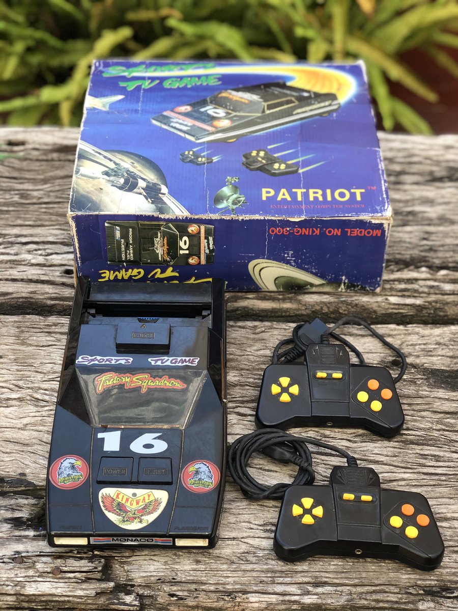 Anacrogames's tweet photo. El premio del #ANACROSORTEO de Noviembre fue este hermoso #famiclon que ya lo está disfrutando una familia feliz. 

El PREMIO de #Diciembre es IMPERDIBLE para el apasionado retrogamer. 

PARTICIPÁ GRATIS en este video
👉 https://t.co/6ivZVyqEH2

Triple chances para quien haga RT https://t.co/HzIkBEqaTp