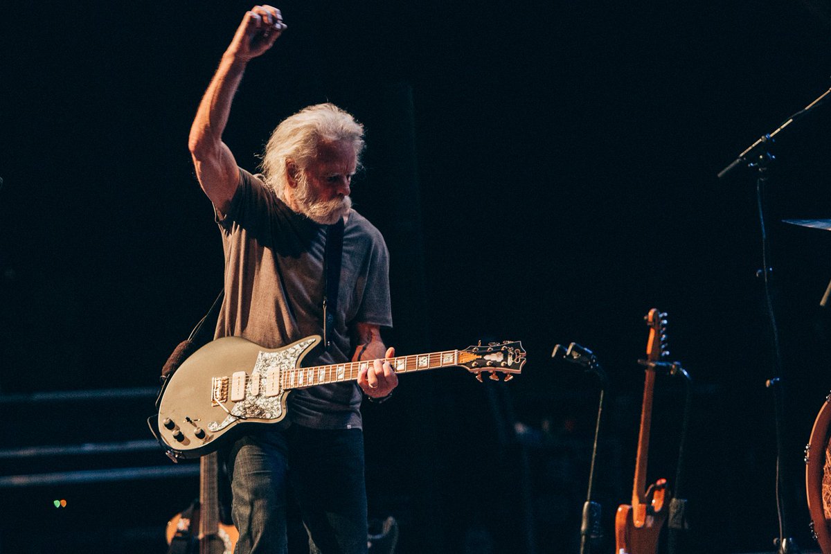 Bobby Weir tweet media