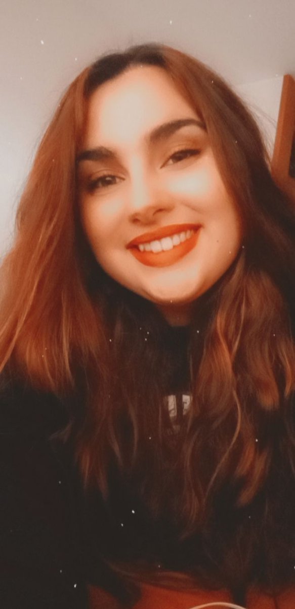 DaniVeiros's tweet photo. Imagine dating her 🤢😅 https://t.co/Mnu0OZc1kb