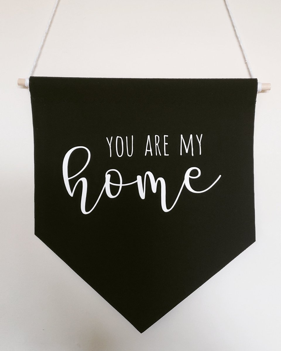 auroragiftcomp1's tweet photo. Evening everyone! I hope your well on this cold and foggy day! 
Another bespoke banner made this weekend. The wording was requested by the customer, which I think is very cute! #smallbusiness #shopsmall #banner #interiors #interiordesign #christmasgifts #vinyl #design @etsyuk https://t.co/4YB8e4hZYC