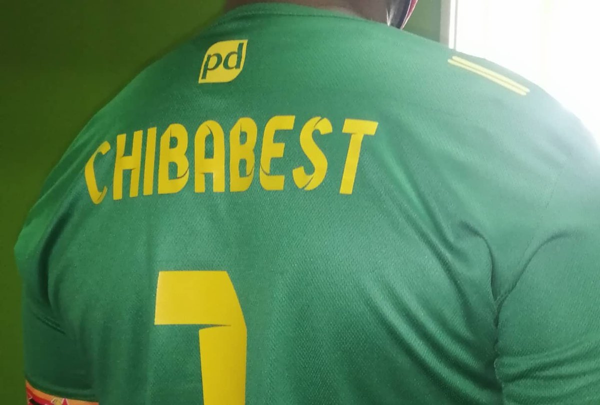 PerfectdesignZW's tweet photo. What a way to start your week #Hustlemaniaγ
Get your own #FriendsofTheWarriors jersey today and support the nalational team in styleγ
@Mavhure
@RMajongwe @MutzaFire @bosswala @online_zifa https://t.co/L7fuD7tvi3