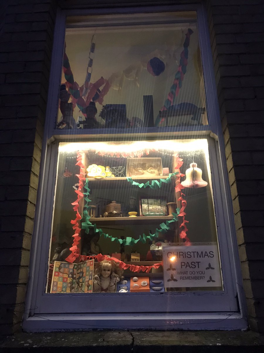 The Double Street Christmas windows are lifting spirits and raising money for St Elizabeth Hospice and Tearfund Lebanon.