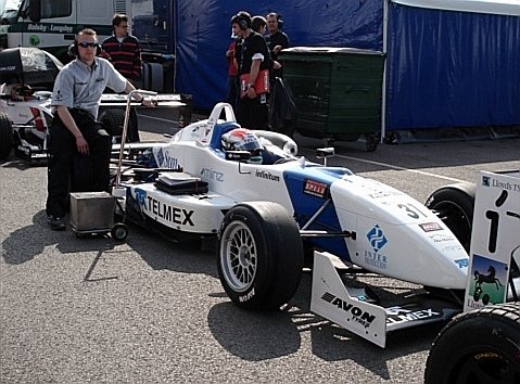 alan_auto19's tweet photo. After yesterday's great victory, here is a picture off @SChecoPerez sitting in the paddock @Oulton_Park  in 2007 during his National Class @BRDCBritishF3 campaign. @Motorcardiaries #F1 #SakhirGP #Perez @TSportRacing @AutoTradition. @markoasmer won the title that year. https://t.co/dVrsh9tgW0