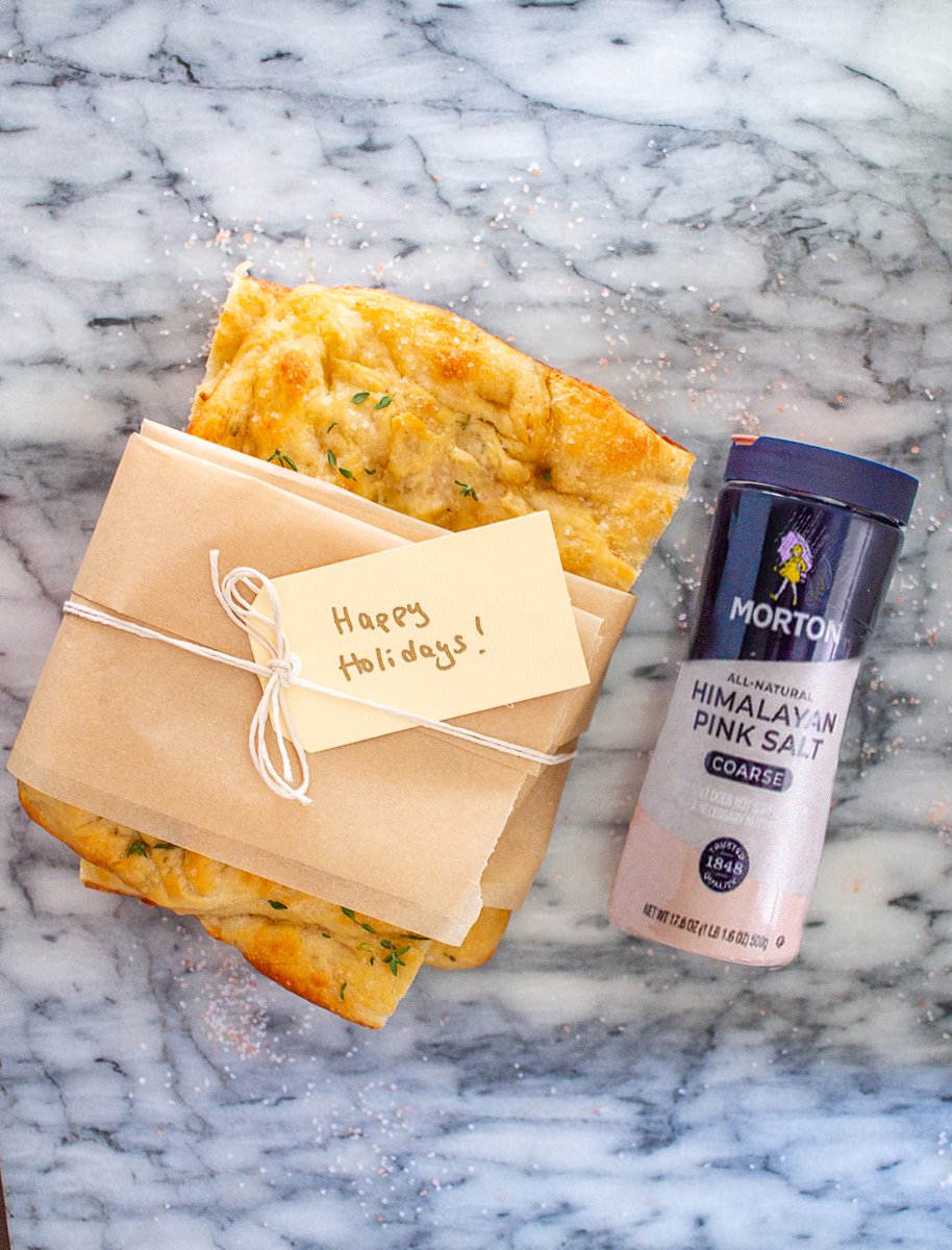 #ad A pinch of Morton® Coarse Himalayan Pink Salt from <a href="/jewelosco/">Jewel-Osco</a> adds taste and beauty to this super easy Garlic and Thyme Focaccia recipe! thekittchen.com/roasted-garlic… <a href="/mortonsalt/">Morton Salt</a>