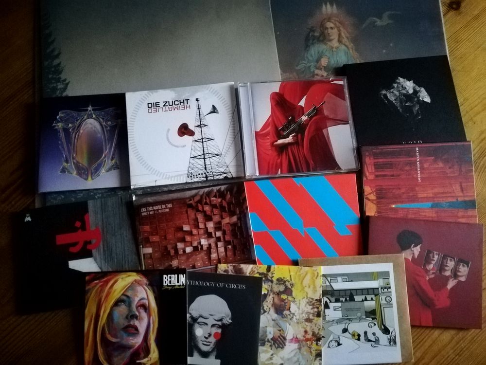 Radioshow 2nite 20CET w/ @Machine_Drum #alldiesegewalt @martinkohlstedt @RealTerriNunn @solstafir @cutsmusic #fatenkanaan #angeledavidguillou #corecass and more.