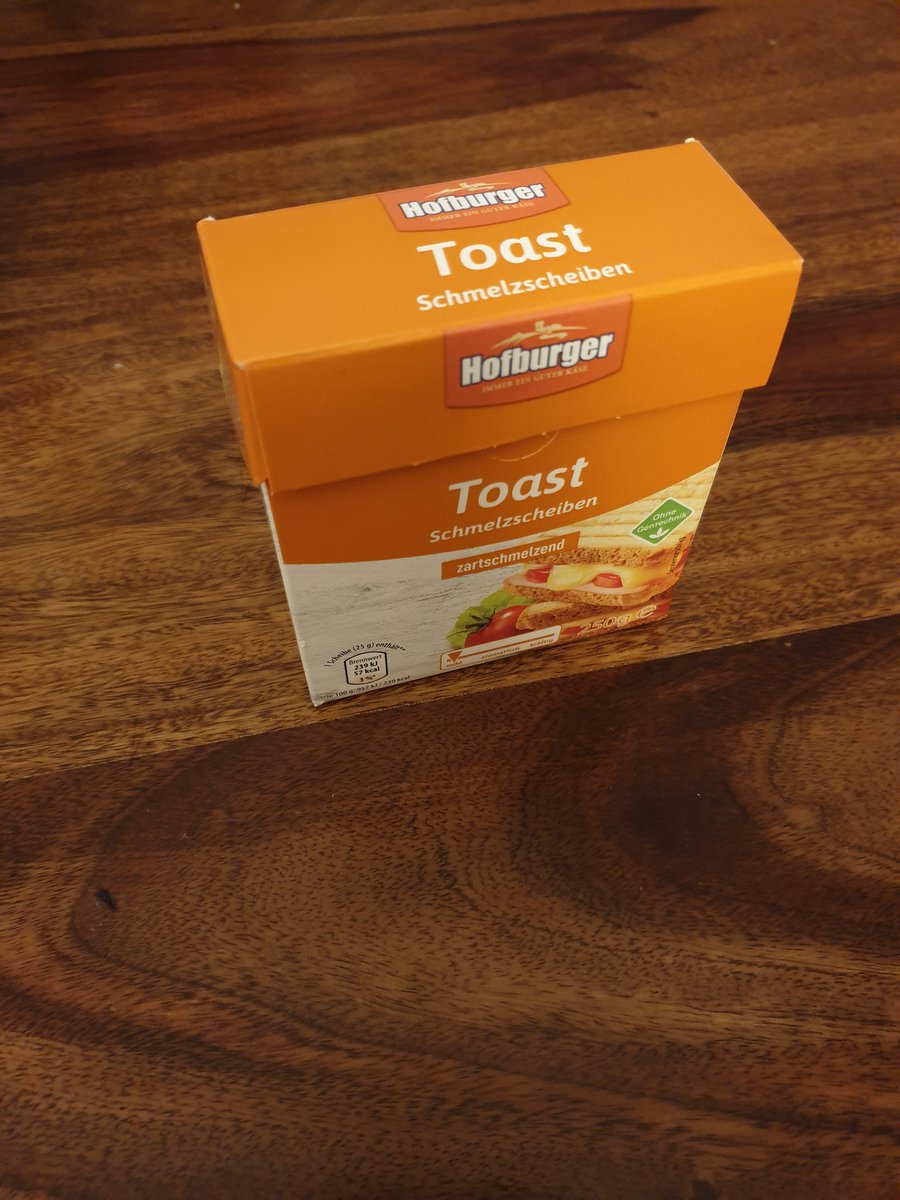 ThorstenWeber1's tweet photo. #aldi Welche Ziele hat der Verpackungsentwickler bei dieser Kartonage vor Augen gehabt? Nachhaltigkeit? Nachhaltigkeit sieht anders aus im Vergleich zur Folienverpackung! https://t.co/Jds2p1hKCE