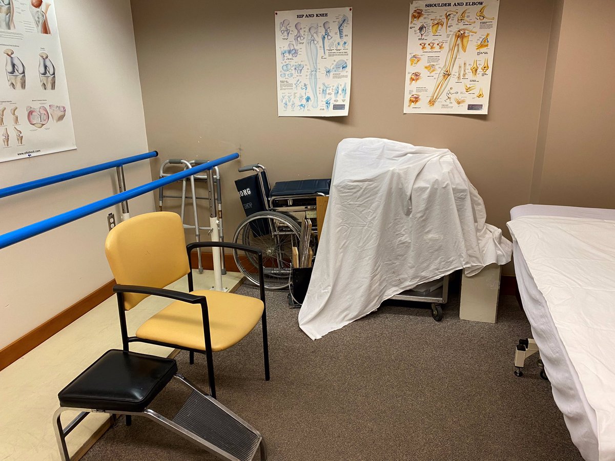 GregGowe's tweet image. This how things work for families with ALS in BC.

4 hour appointments in rooms like this in the basement of GF Strong to talk about feeding tubes, wheelchairs and end of life planning.

We must do better.

@adriandix