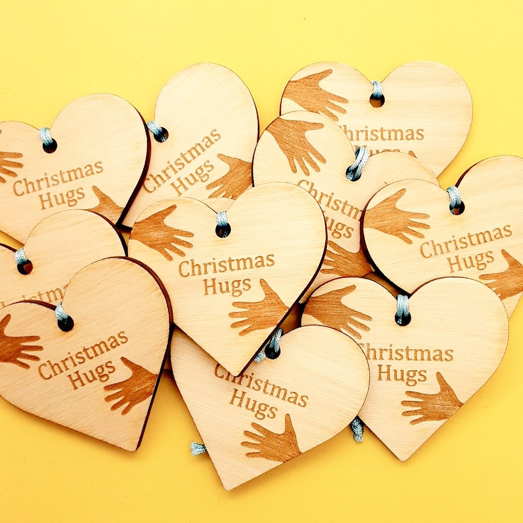icedrainbow's tweet photo. Painted or plain
Send them christmas hugs 
https://t.co/RsK39Jp2is 
#hugs  #christmas #gifts #christmasdecorations https://t.co/JERjRKSBIA