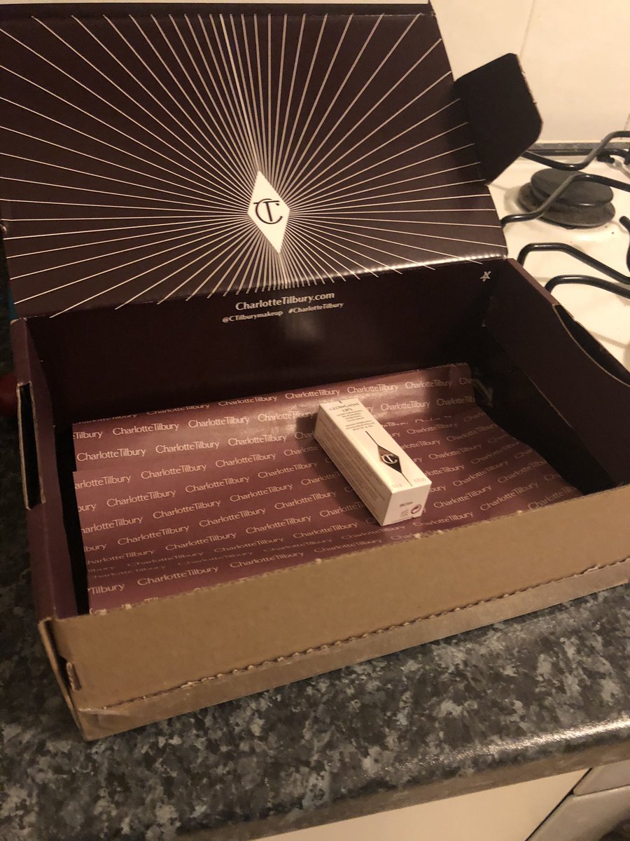 ugins's tweet photo. @CTilburyMakeup received my glow lip jewelgasm and it’s lush but please review your packaging. No need for big boxes. https://t.co/3eeNEmgBdx
