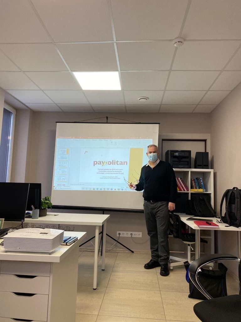 paypolitan's tweet photo. 📎 Team is working tremendously hard even during the pandemic.

👉 A ton of updates and news are coming for the whole Paypolitan community. https://t.co/5MOUCT4jb6