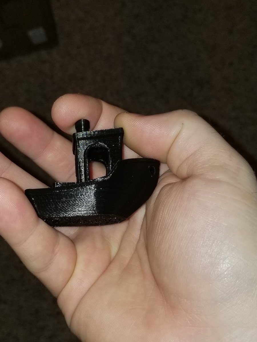 LukesLaboratory's tweet image. Not a bad first print on the #stablebot slinger, but not the best either.