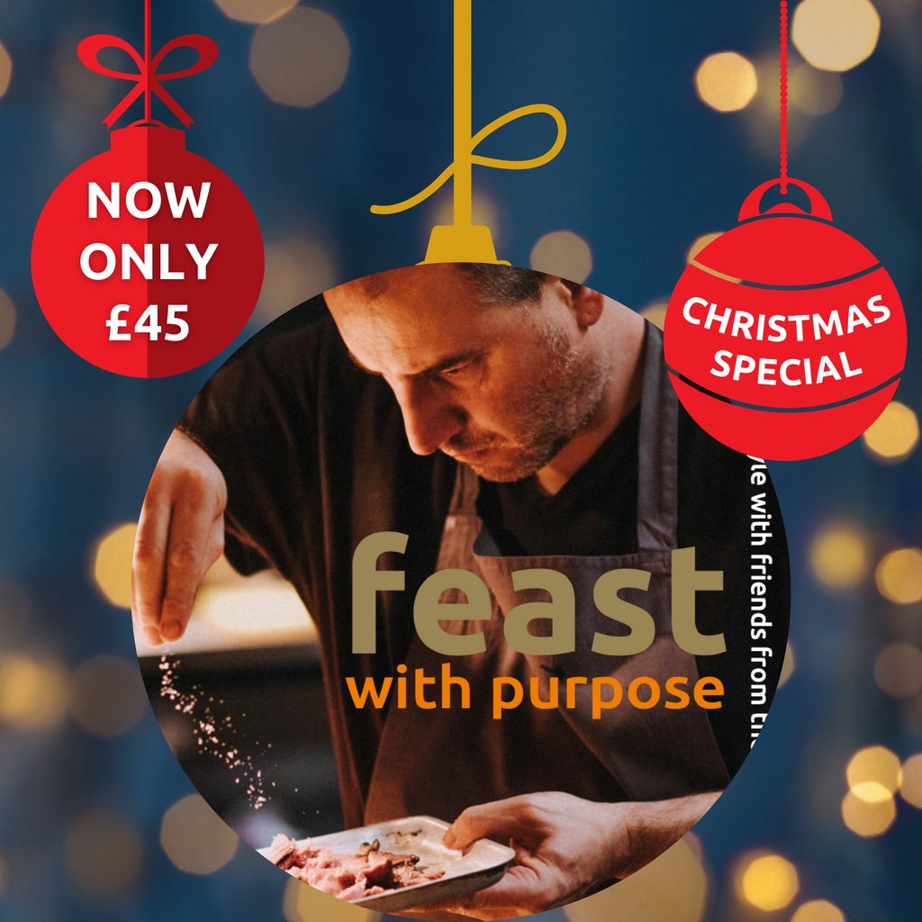 BrigadeBarKtchn's tweet photo. 🎅 HO-HO-HURRY - ONLY 10 DAYS TO ORDER 🎅
For pre-Christmas delivery get your orders in for your #FeastwithPurpose gifts before 17th December!
As an extra special incentive you can now purchase it for only £45 - thats 30% off RRP ✨
https://t.co/5gmoRQLvyg
https://t.co/7J3YdjwmfK
