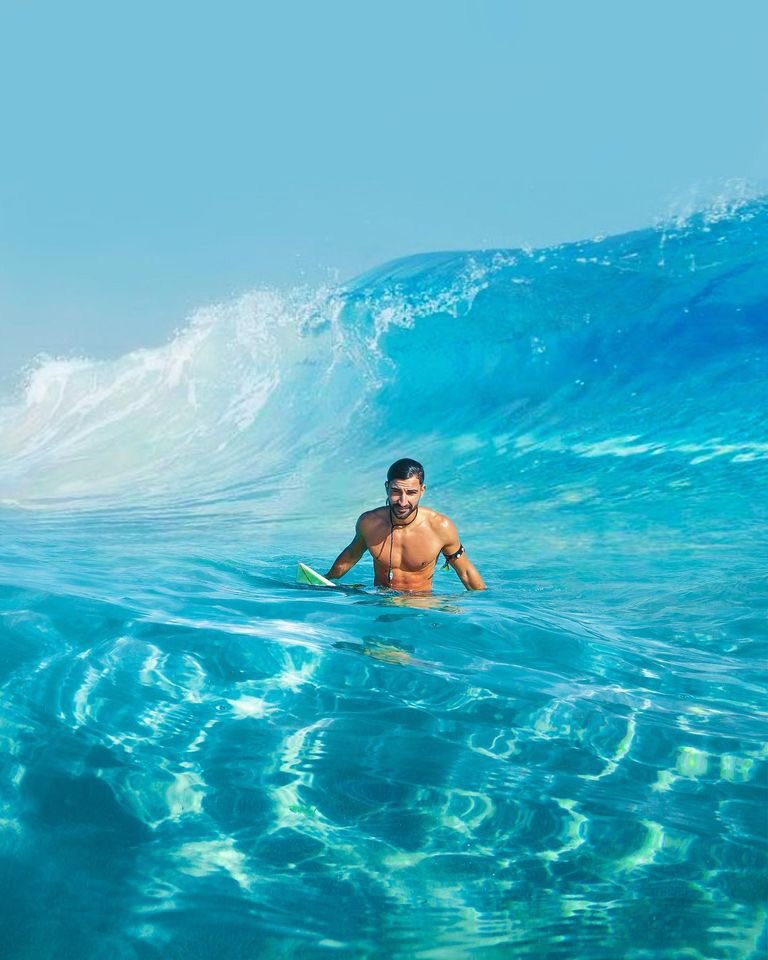 el Vega Life tweet media