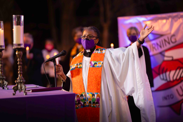 MourningInAmer1's tweet photo. @washingtonpost Thank you for this beautiful piece @washingtonpost & @dmontyjr. We are honored by the support from faith leaders like @glennajhuber @RussellLMeyer @RebSyd @RevEdBacon @Imam_Elahi @COCncilChurches @BLKneece @copeytwo @revjawells & so many others. #TogetherWeGrieve #TogetherWeHeal https://t.co/ABRVony4A5
