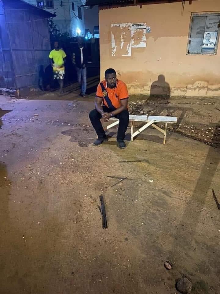 John Dumelo right now 😢