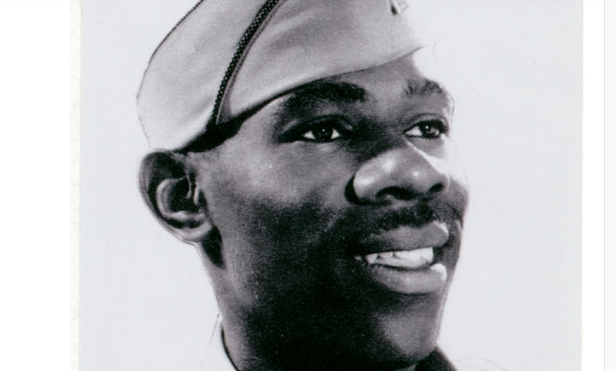maureenfosterX's tweet photo. Dec. 7 "National Pearl Harbor Remembrance Day, #RobertMadison, a 97-year-old #WorldWarII #veteran, recalls his time in battle. When #PearlHarbor was attacked, Madison was attending @HowardU in Washington, D.C. He left college to fight as an intelligence officer." @NPR https://t.co/jpVrUbEzuw