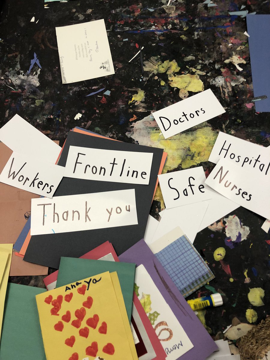 growingupcurios's tweet photo. In Kindergarten we always try to model the importance of building relationships. We made holiday cards for the the hospital staff who are coworkers of one of our students’ mothers at the Mississauga hospital. We can’t thank them enough for how hard they are caring for us all. https://t.co/ZPVG5PgfYD