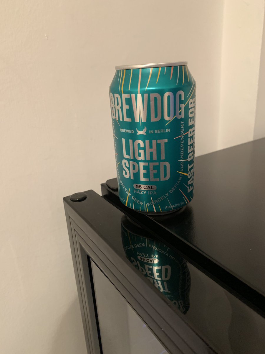 craigsaddy's tweet photo. Day 7. Probably best to bring that ABV down given it’s a Monday. #responsible #wrongglass https://t.co/gXlW3A8BfZ