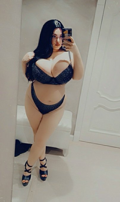 1 pic. ???MORE HOT STUFF ???
✅https://t.co/3VxUnQEZ1i✅
?EVERY DAY UPDATES ❗
?TOPLESS CONTENT ❗
?+ 20%