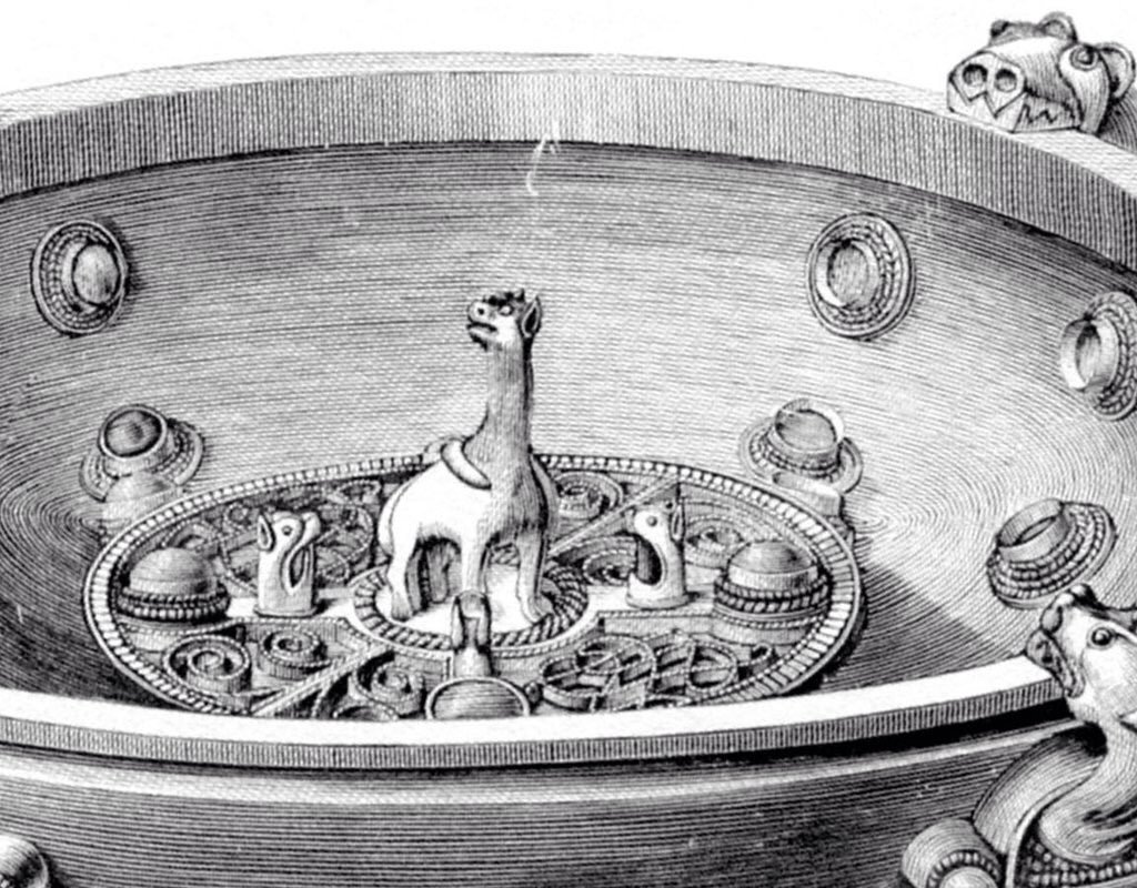 The 8th-century 'Witham Bowl', likewise recovered from the river, had a similar creature rendered in 3D :) Found at Washingborough in 1816, now sadly lost...