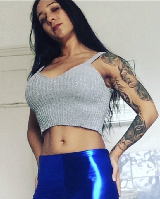 Hope u have all had a great day xxx https://t.co/ojJfFzBoXg