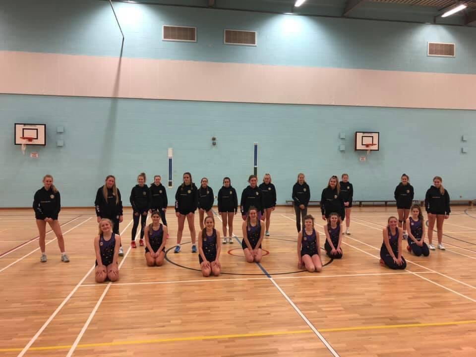 Our Advanced girls were back training tonight and all in their new kit! #netball #aspirenetball