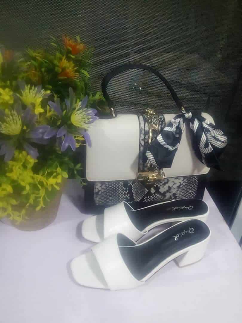 Princess5758's tweet image. Available