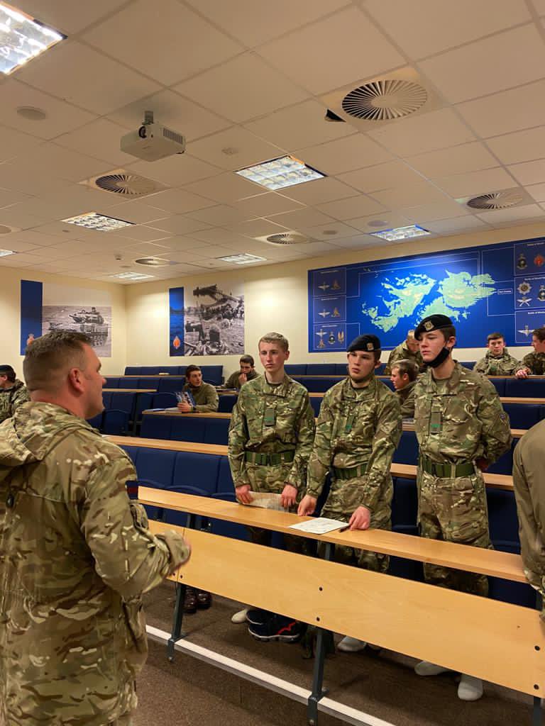 Doug689's tweet image. Great day yesterday visiting the newest members of the @HCav1660 family who are currently conducting phase 1 training at AFC Harrogate.  #TrustedGuardians #lifelessordinary #thisisbelonging #TheFuture